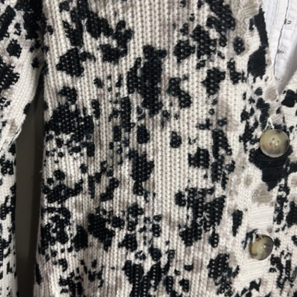 525 america animal print style cardigan size small - Picture 4 of 6